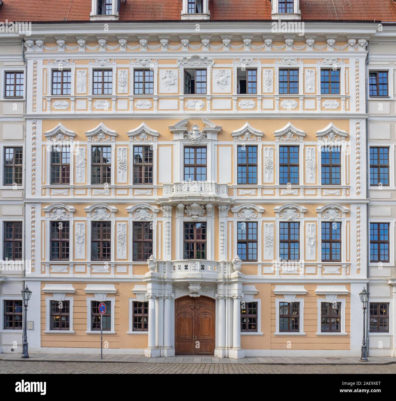 hotel taschenbergpalais kempinski dresden germany