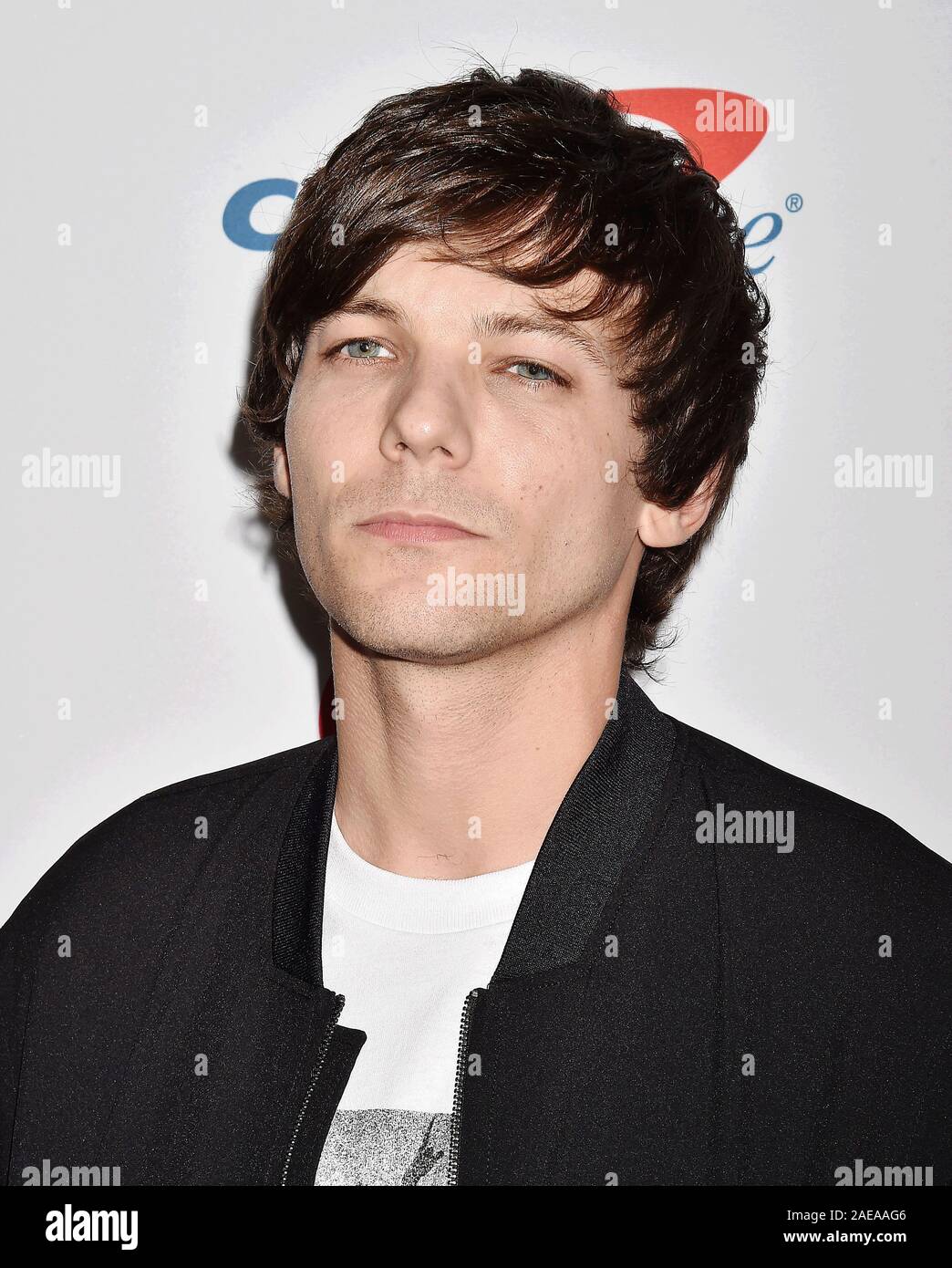 Louis tomlinson hi-res stock photography and images - Alamy