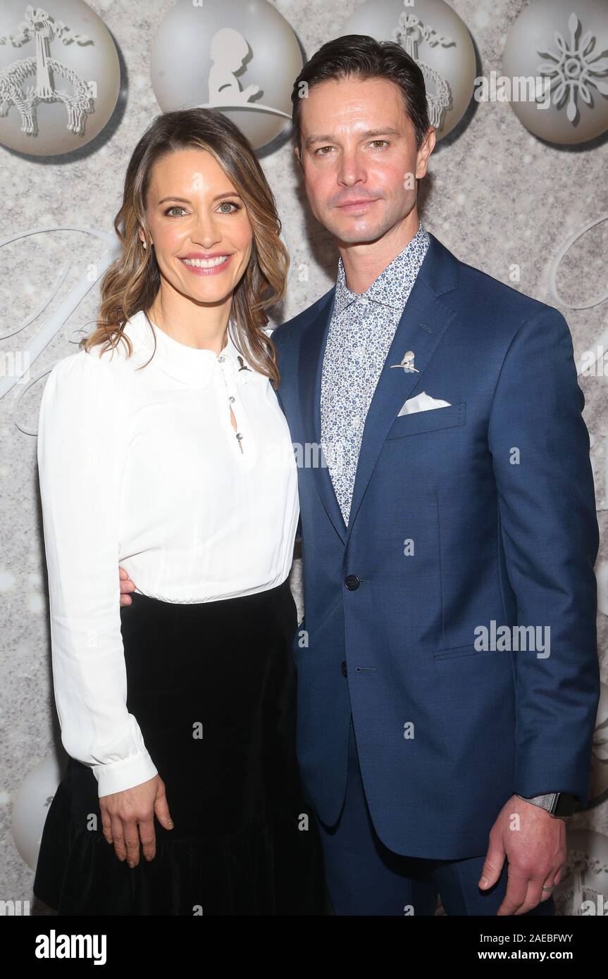 Hollywood, USA. 07th Dec, 2019. WEST HOLLYWOOD, CA - DECEMBER 7: KaDee Strickland, Jason Behr, at Brooks Brothers Annual Holiday Celebration To Benefit St. Jude at The West Hollywood EDITION in West Hollywood, California on December 7, 2019. Credit Faye Sadou/MediaPunch Credit: MediaPunch Inc/Alamy Live News Stock Photo