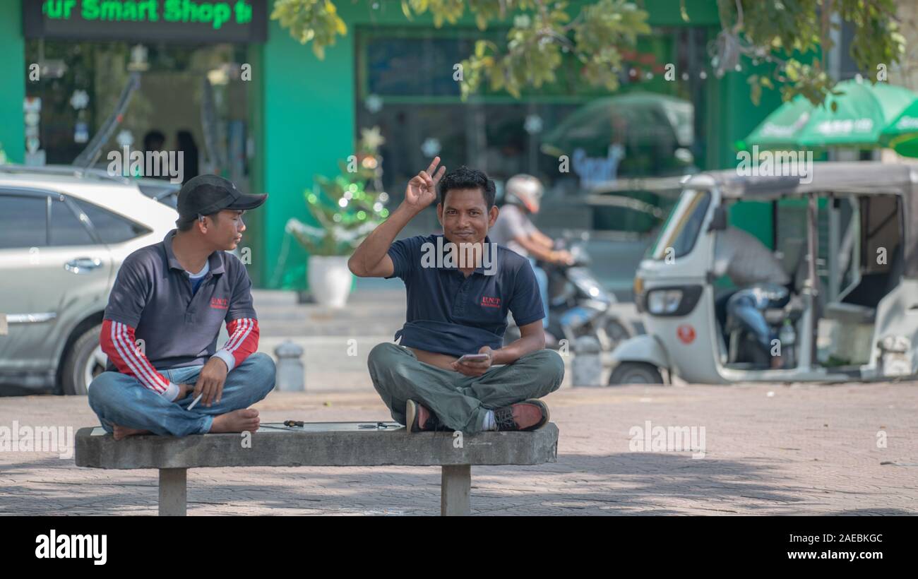 Asian men hi-res stock photography and images - Alamy