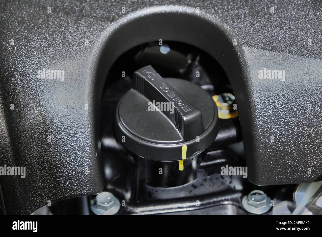 Engine oil cap hires stock photography and images Alamy