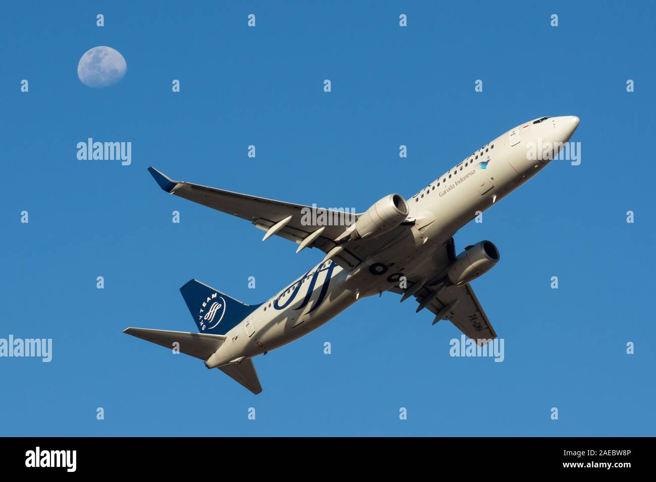 Garuda Airlines High Resolution Stock Photography And Images Alamy