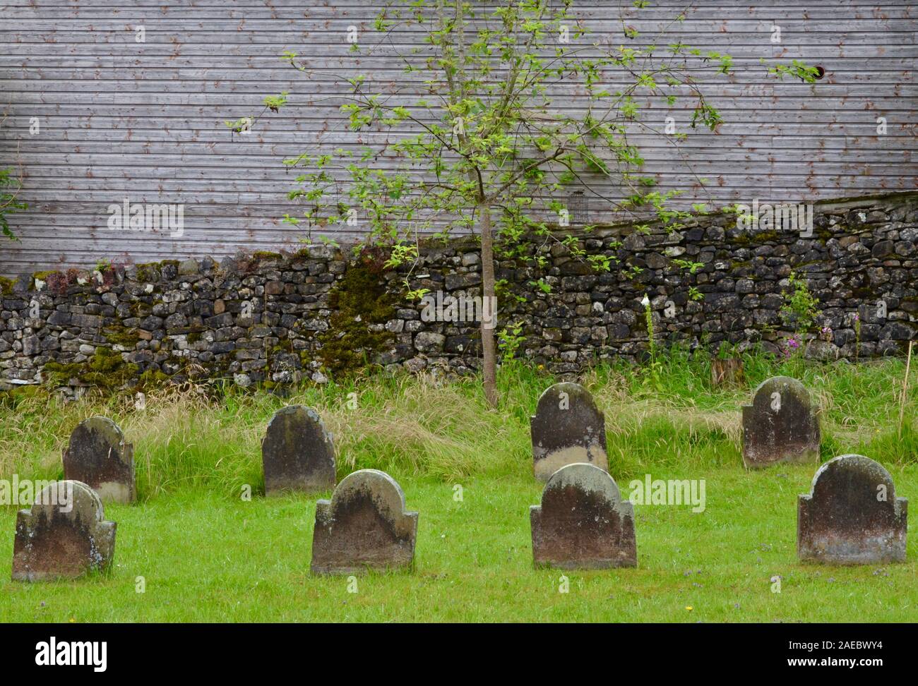 Quaker burial ground hires stock photography and images Alamy