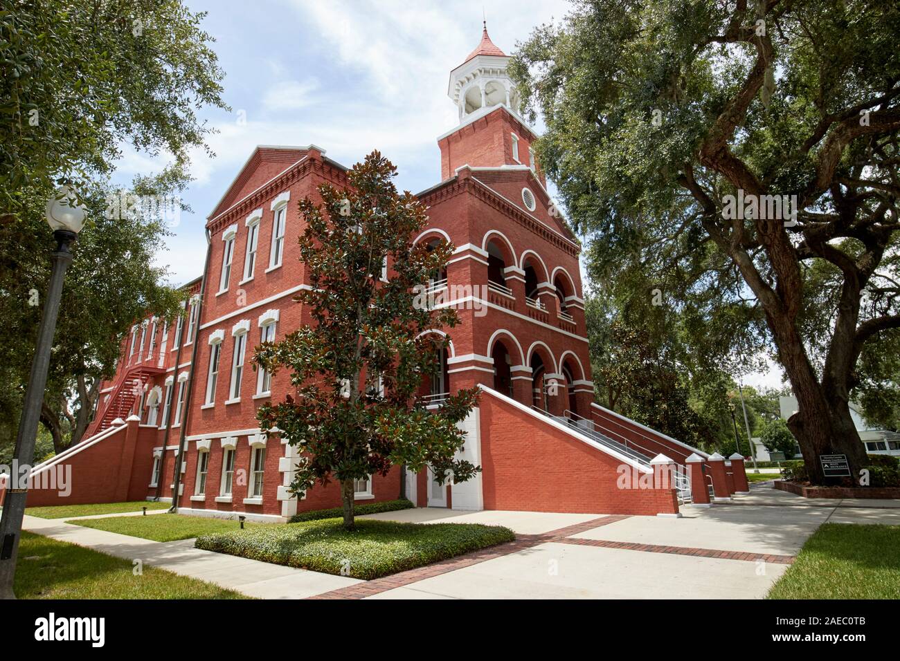 historical osceola county courthouse building kissimmee florida usa