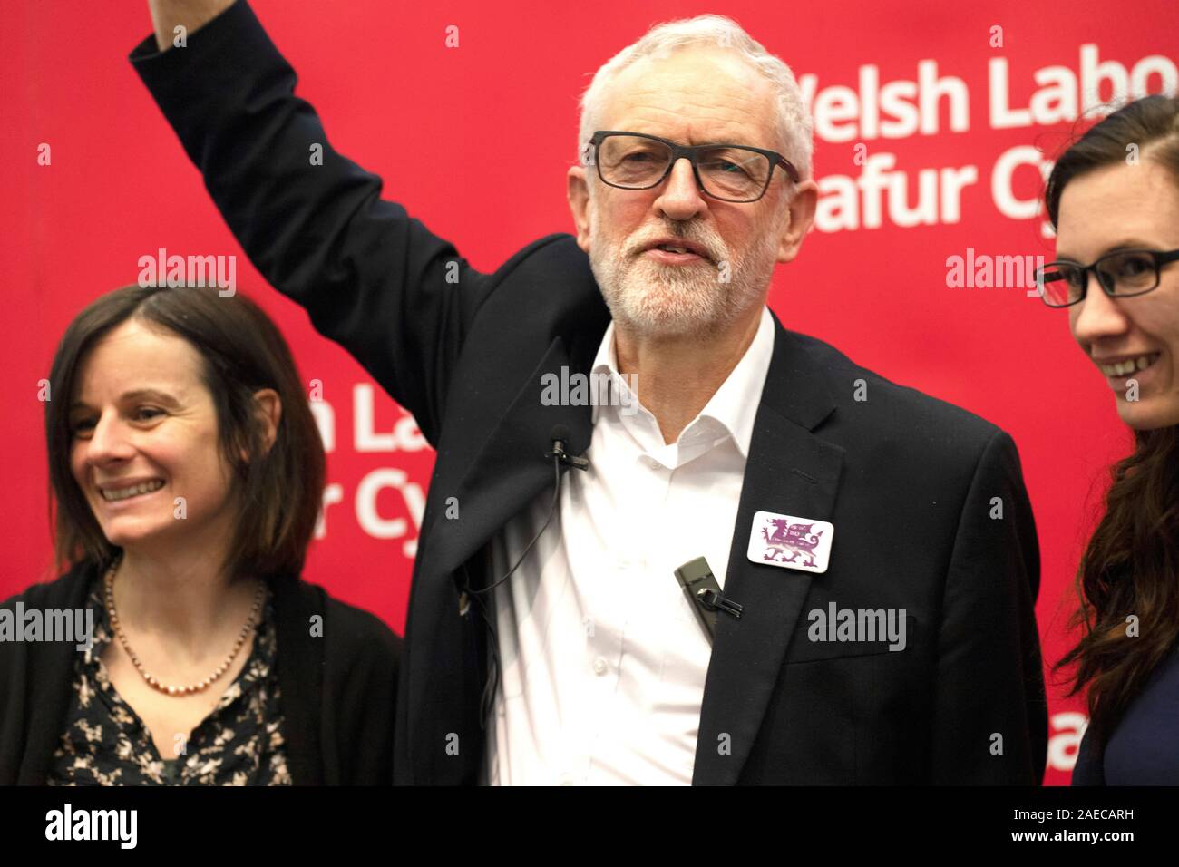 Jeremy Corbyn on the election trail with prospective Labour hopefuls Steffie Williams Roberts and Emily Owen Stock Photo
