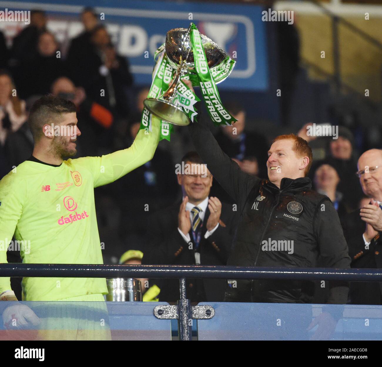 Hampden Park, Glasgow. Scotland.UK.8th Dec 2019. Rangers vs Celtic. Betfred, Scottish League Cup Final.   Celtic Hero keeper Fraser Forster (Penalty save)  & Manager Neil Lennon with the trophy Credit: eric mccowat/Alamy Live News Stock Photo