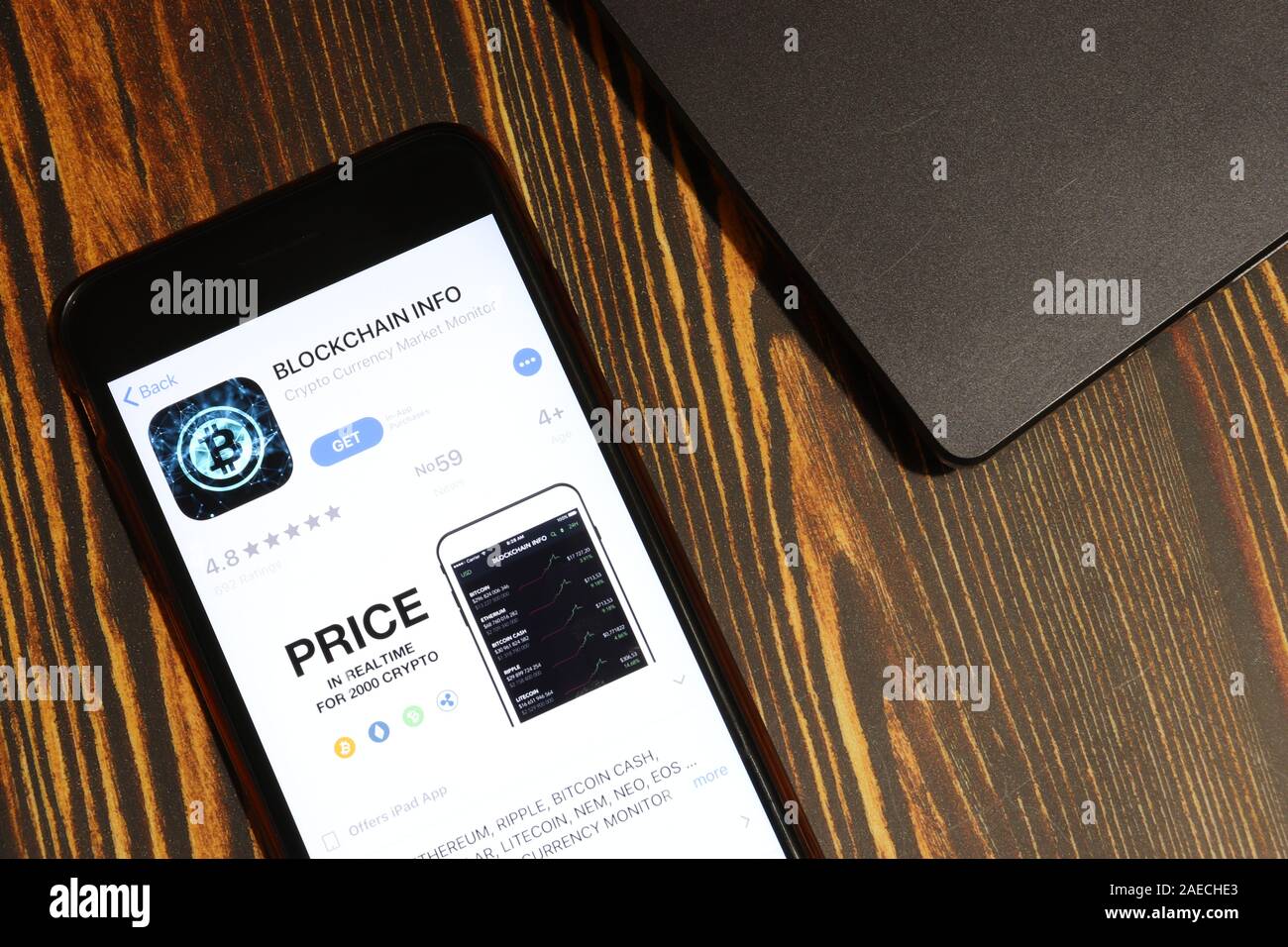 Blockchain app hi-res stock photography and images - Alamy