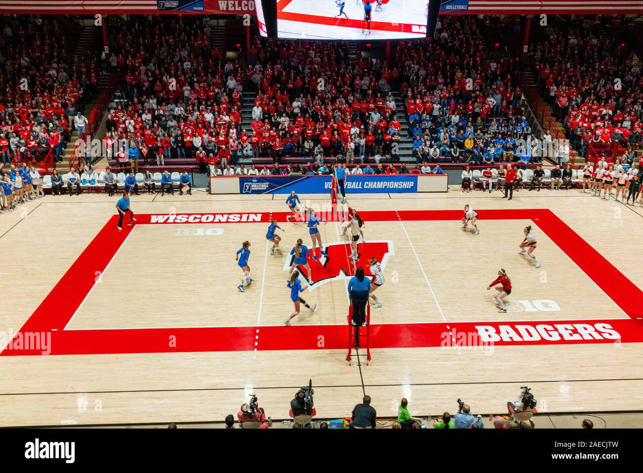 The University of WisconsinMadison women's volleyball team plays the