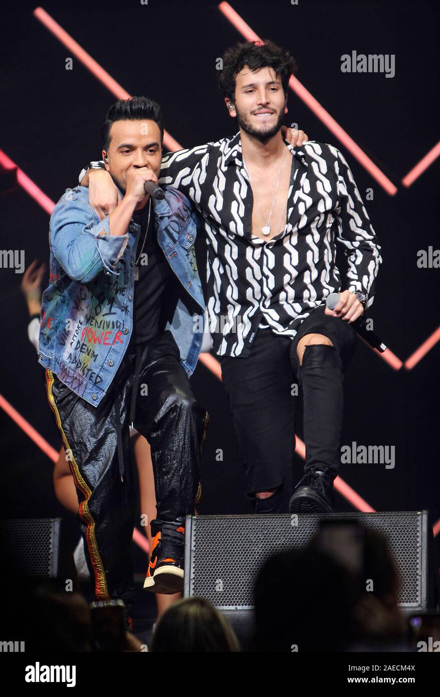 Miami, FL, USA. 7th Dec, 2019. Luis Fonsi and Sebastian Yatra at Uforia