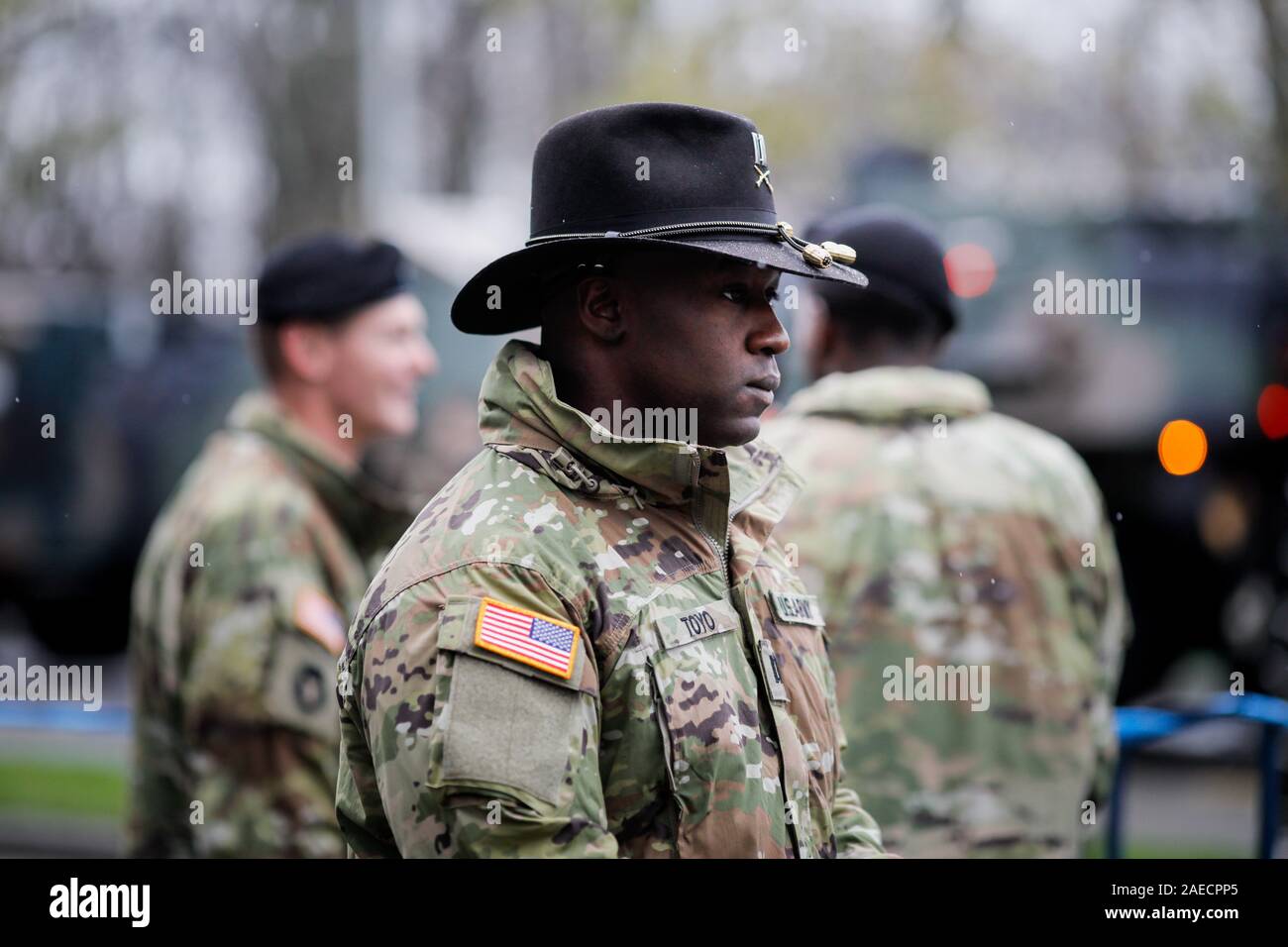 Us cavalry hat hi-res stock photography and images - Alamy