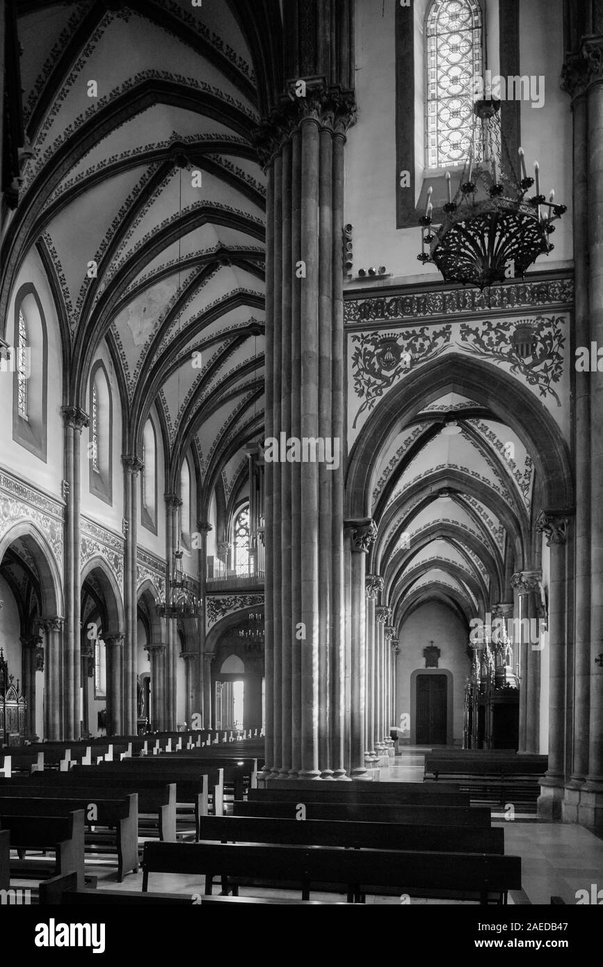 Interior of Church of Saint Thomas of Canterbury, the new church of Sabugo of the town of Aviles, Principality of Aspurias, Spain, Europe Stock Photo