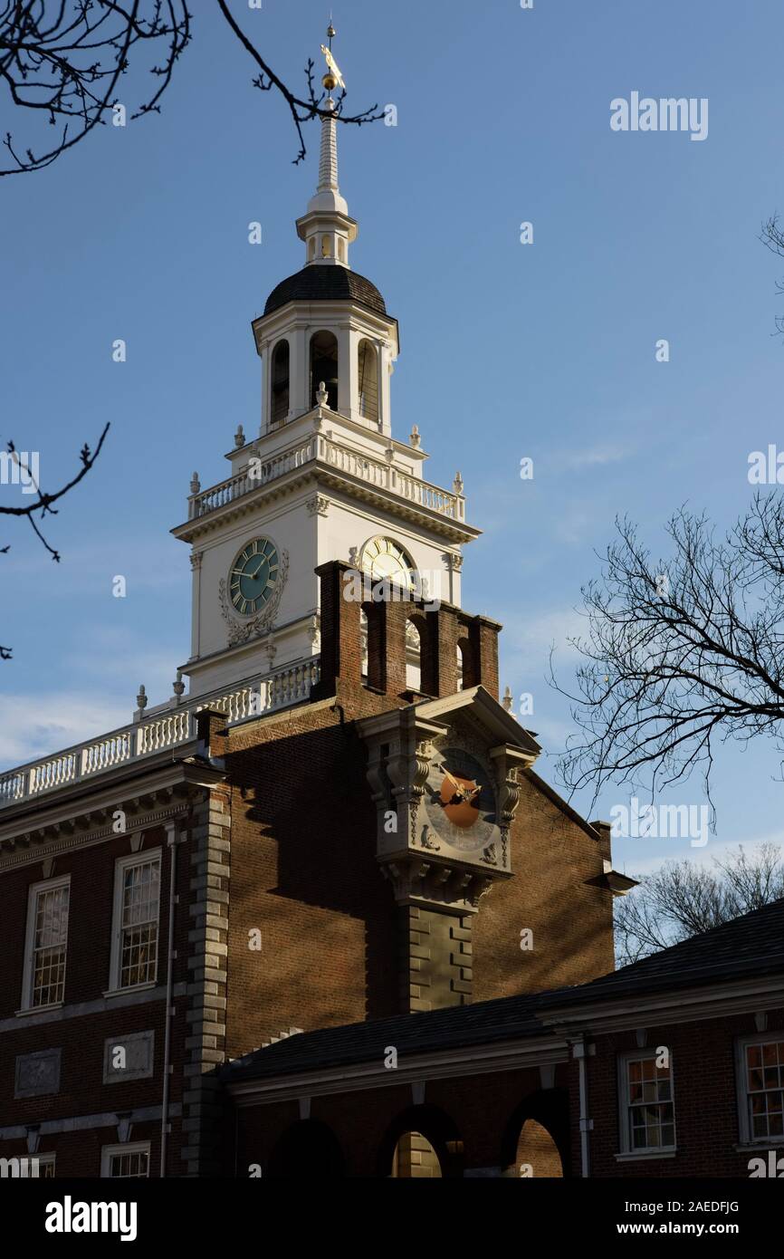 Clock tower of Independence Hall, Philadelphia, PA USA Stock Photo Alamy