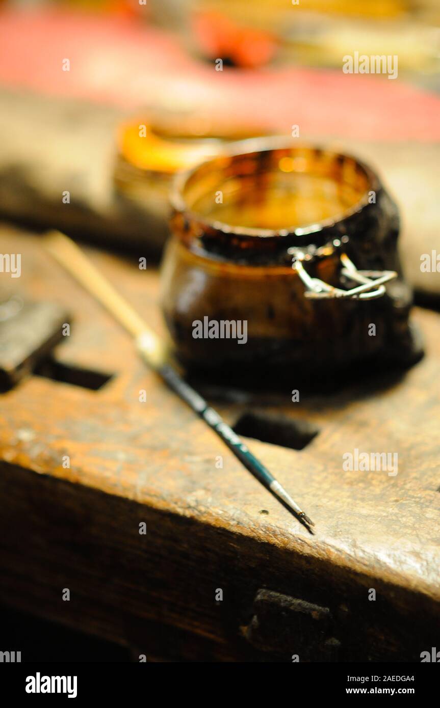 Stringed instrument maker hires stock photography and images Alamy