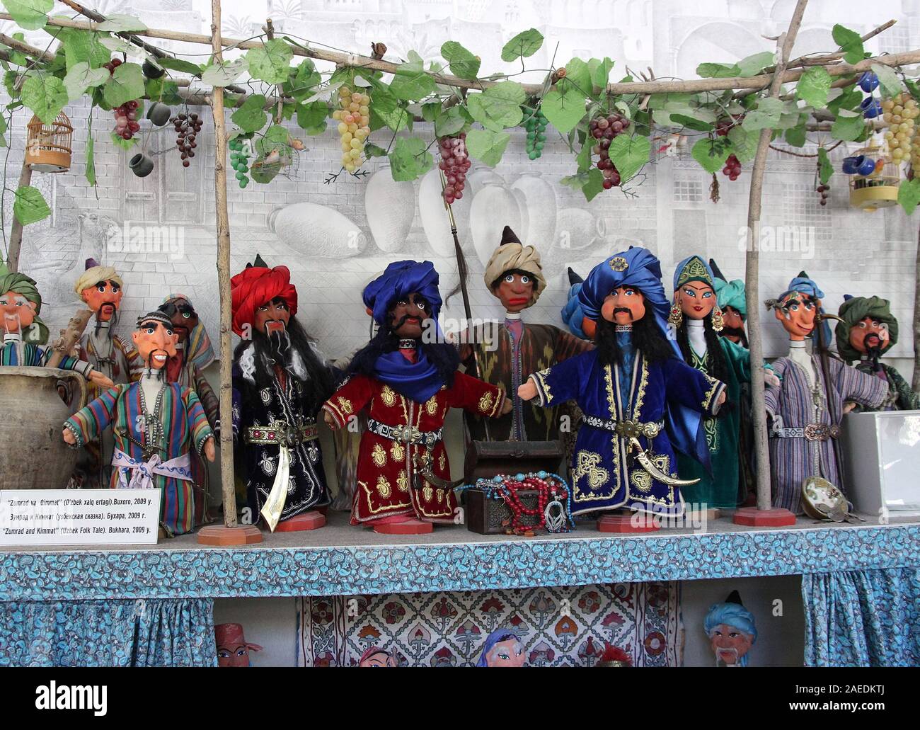 Nudist yigitlarning jinsiy aloqa fotosuratlari