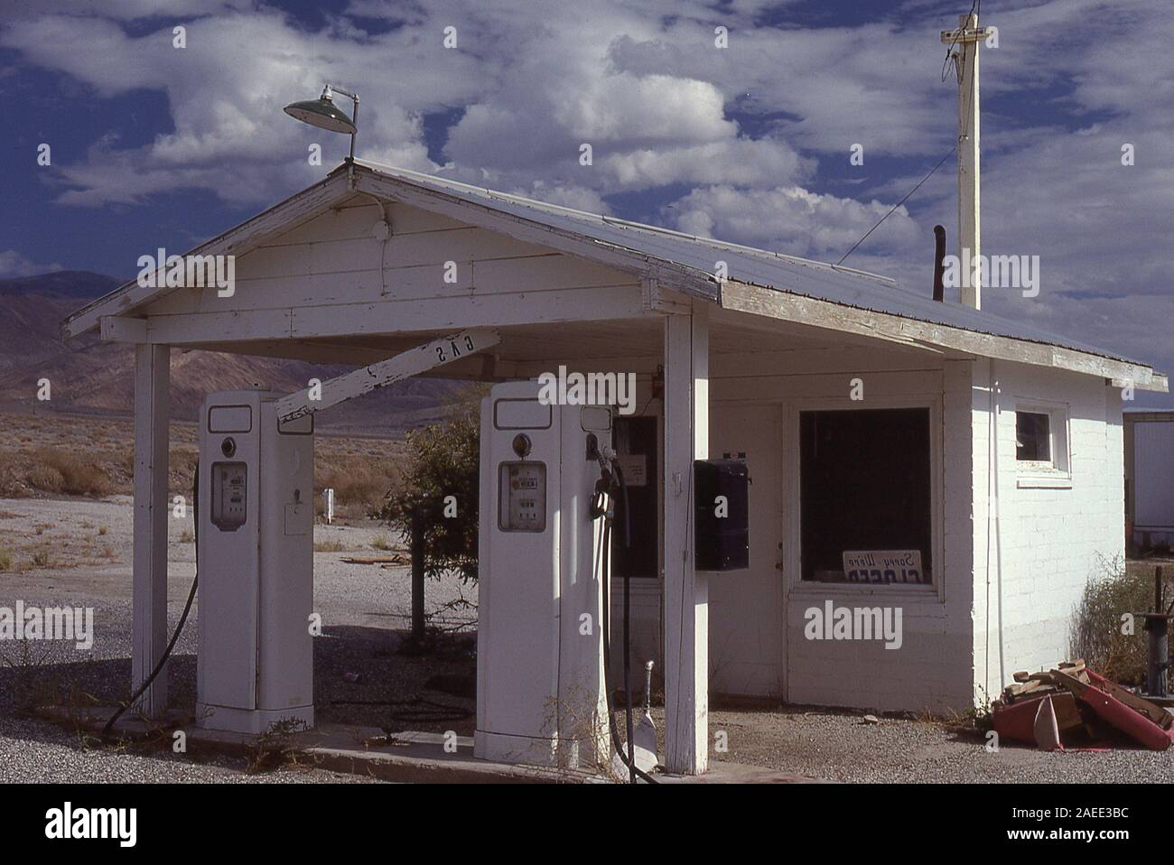 Old Gas Station High Resolution Stock Photography and Images Alamy
