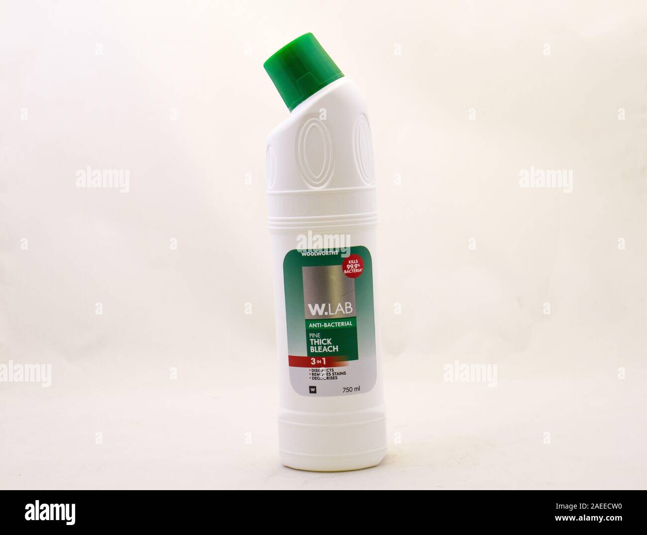 Bleach Cleaning High Resolution Stock Photography And Images Alamy