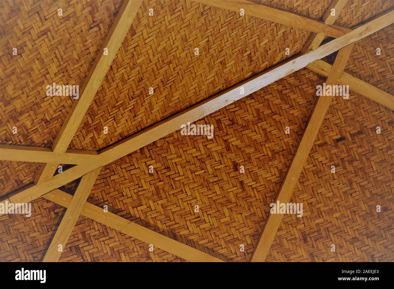 Wood ceiling abstract design, Kurumba Village Resort, Hillgrove, Karamadai, Burliyar, Nilgiris, Tamil Nadu, India Stock Photo