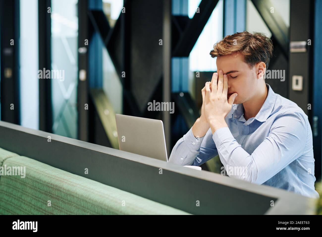 Bridge of nose hires stock photography and images Alamy