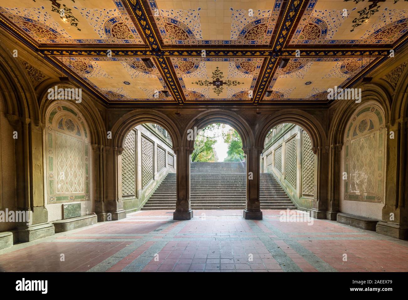 Tunnel to Bethesda Terrace and Fountain overlook The Lake in New York City's Central Park. Stock Photo