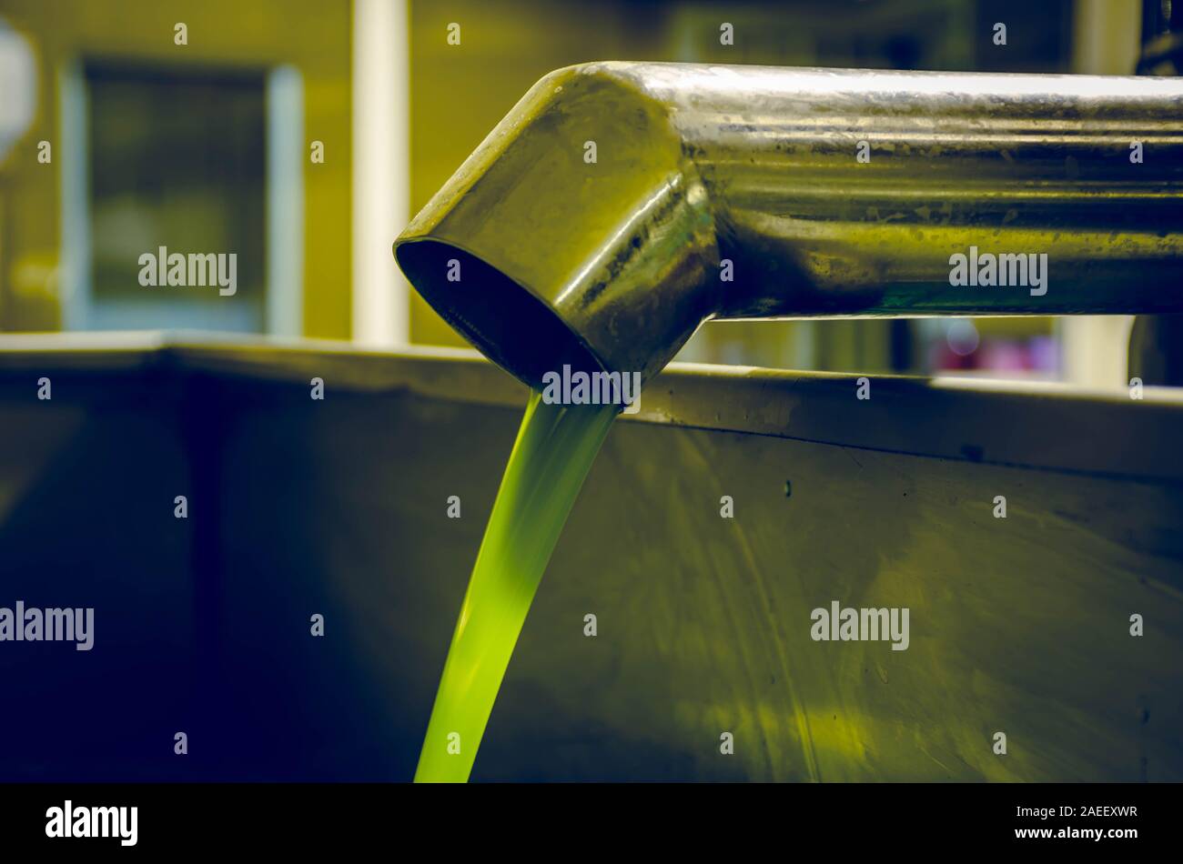 Squeeze olive oil hires stock photography and images Alamy