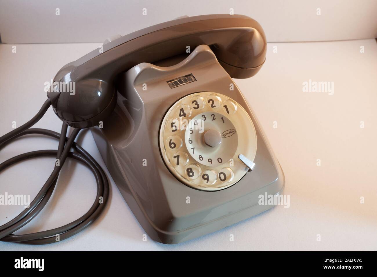 Vintage Mobile - Retrouvez l'essence de la communication