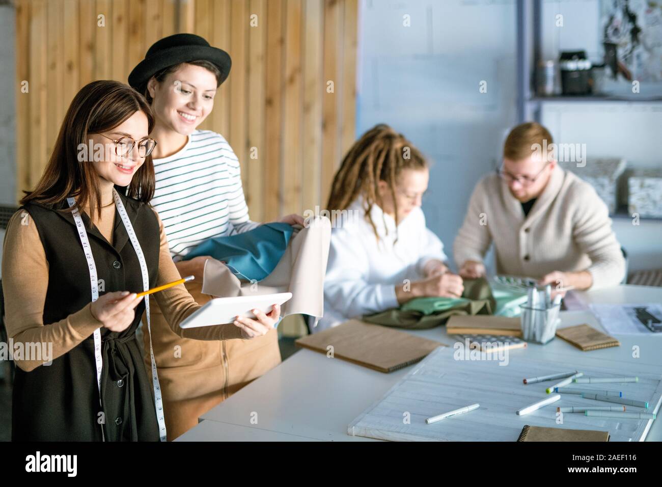 Women collections hi-res stock photography and images - Alamy