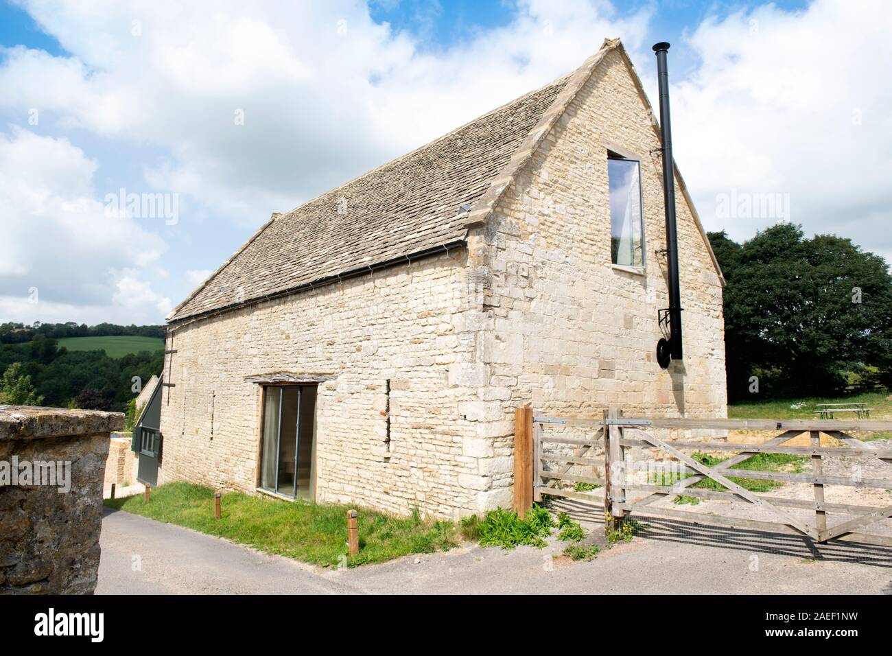Barn conversion hi-res stock photography and images - Alamy