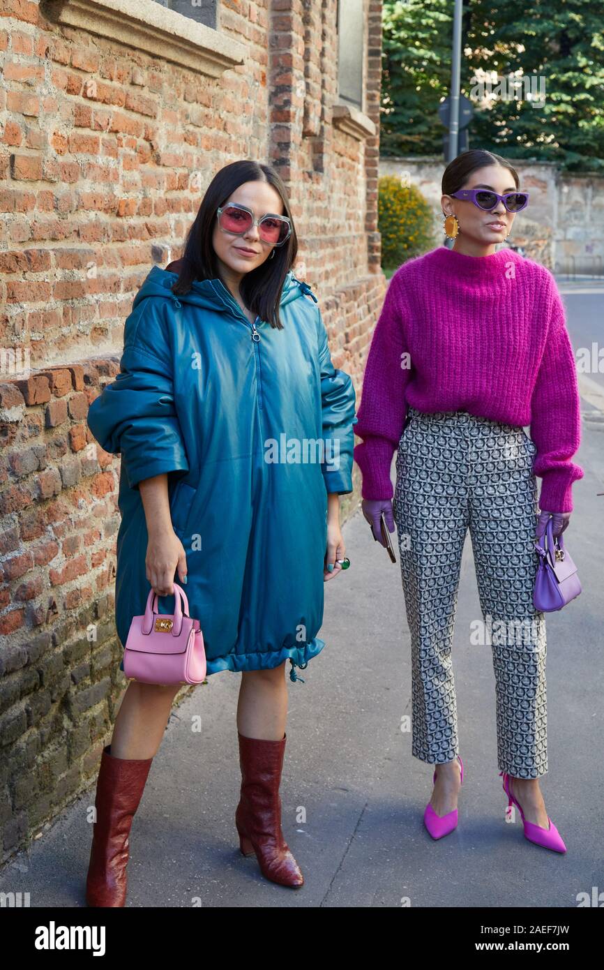 Pink sweater deals street style