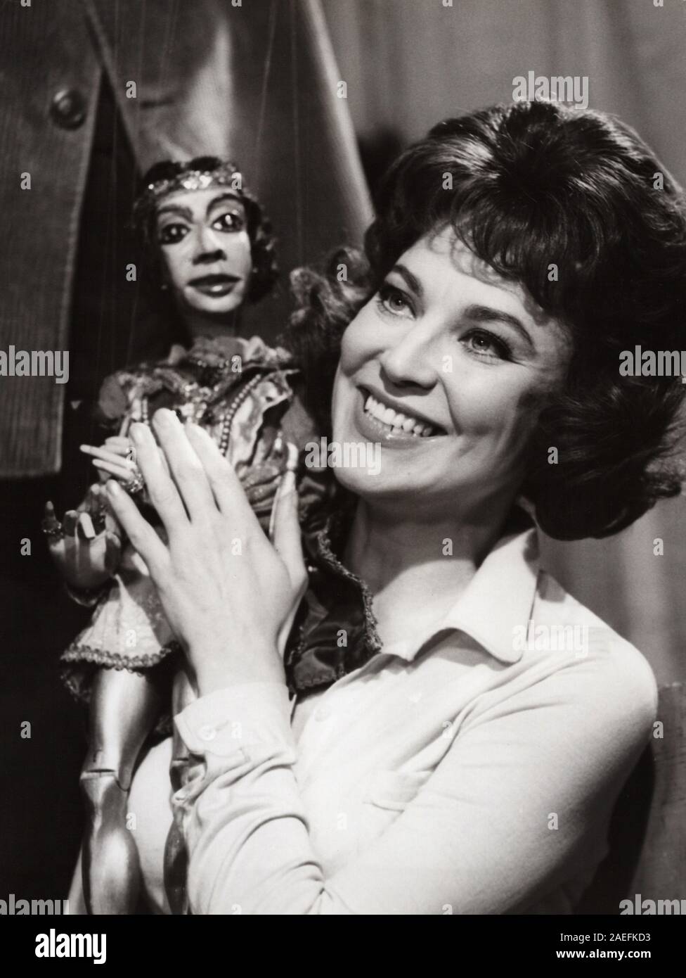 Rita Paul, deutsche Sängerin, Schauspielerin und Kabarettistin ...