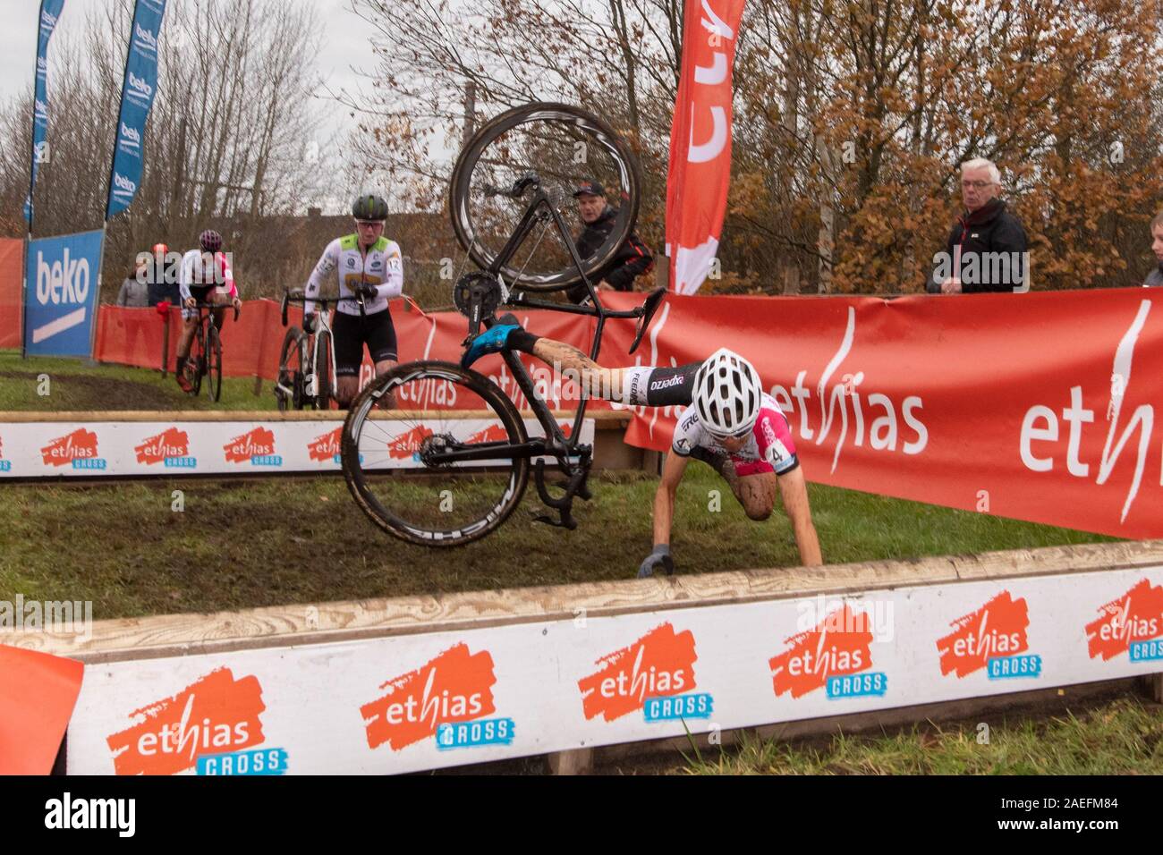 07-12-2019: Wielrennen: Bricocross 