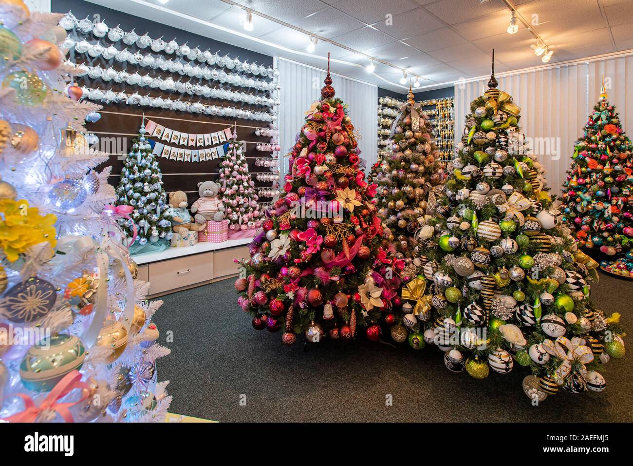 Worker completes glass ornaments in Vanocni ozdoby (Christmas ornaments)  factory, Dvur Kralove nad Labem, on Tuesday, December 3, 2019. Vanocni  ozdoby is the biggest manufacturer of hand-blown and painted glass  Christmas tree