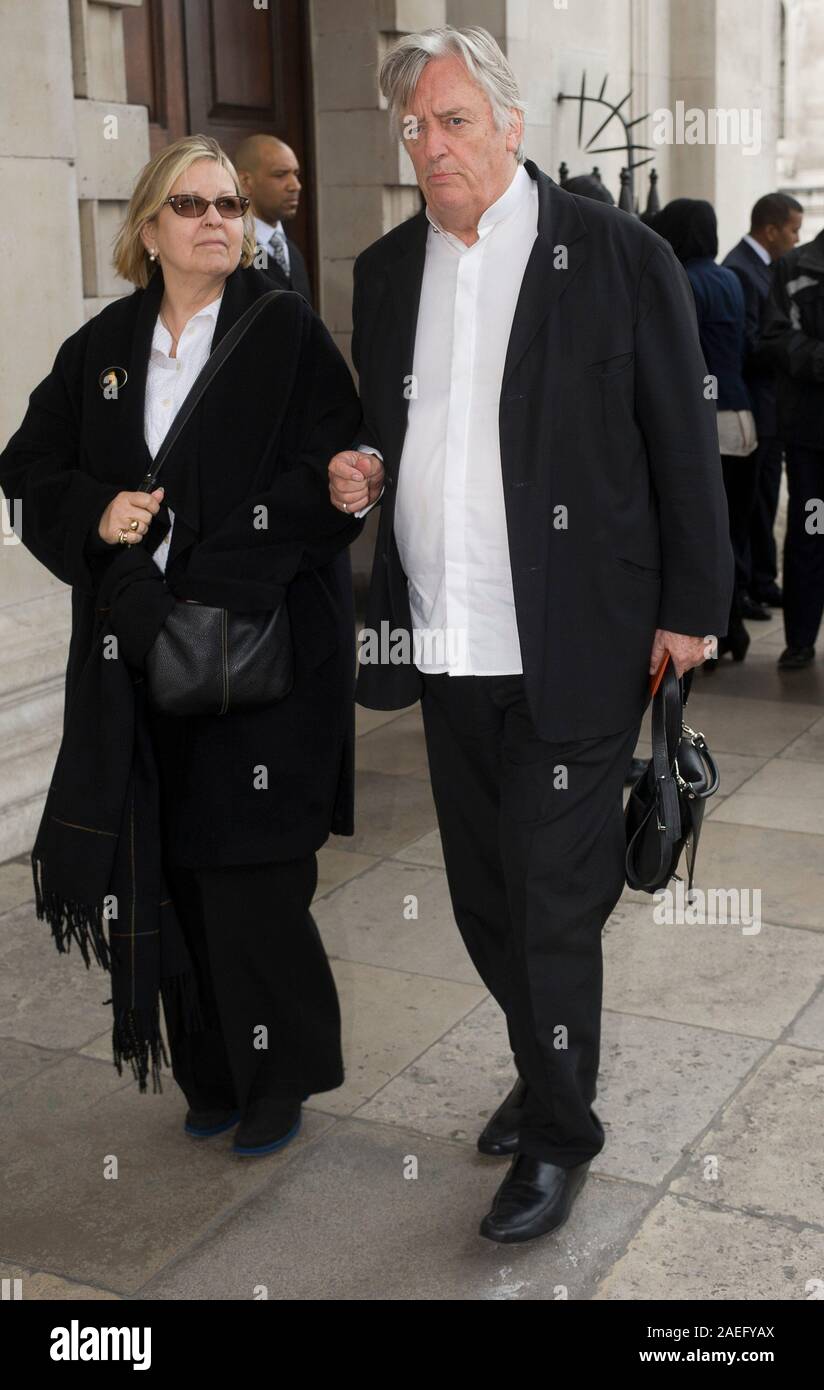 Michael Mansfield QC with his wife Yvette at the 20th anniversary memorial of the death of Stephen Lawrence. Stock Photo