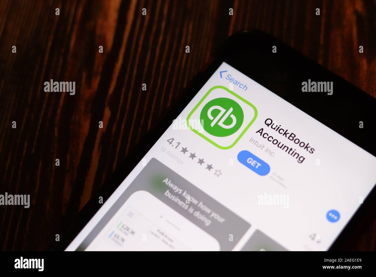 Los Angeles, California, USA - 26 November 2019: QuickBooks Accounting Messenger App Store page close up on desk top view, Illustrative Editorial. Stock Photo