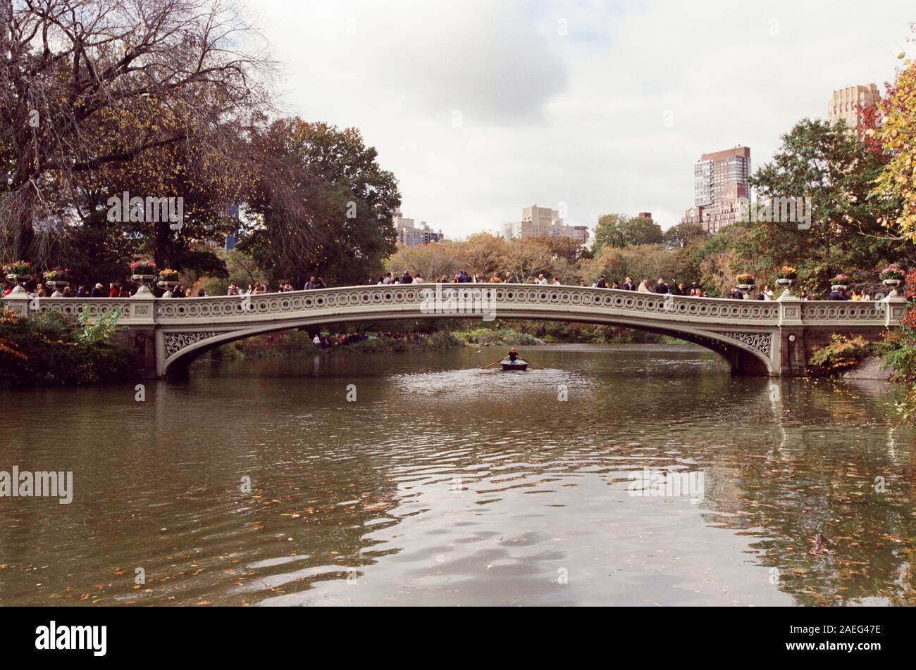 Bow Bridge in Fall, Central park, New York City, United States of ...