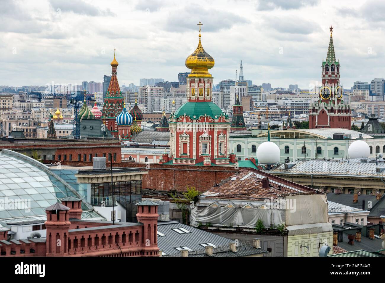 Kremlin and St Basil's Cathedral on the Red Square in Moscow in summer ...