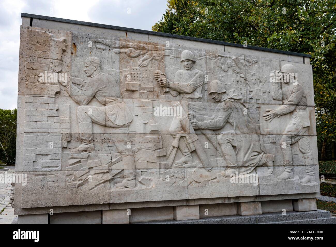 The Soviet War Memorial and cemetery in Treptower Park, East Berlin, Germany Stock Photo