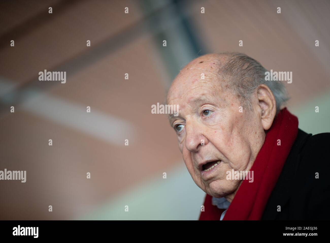Stuttgart, Germany. 09th Dec, 2019. Salomon "Sally" Perel, NS survivor,  takes part in a conversation with the German Press Agency (dpa). Perel  survived National Socialism by keeping his Jewish identity secret. He