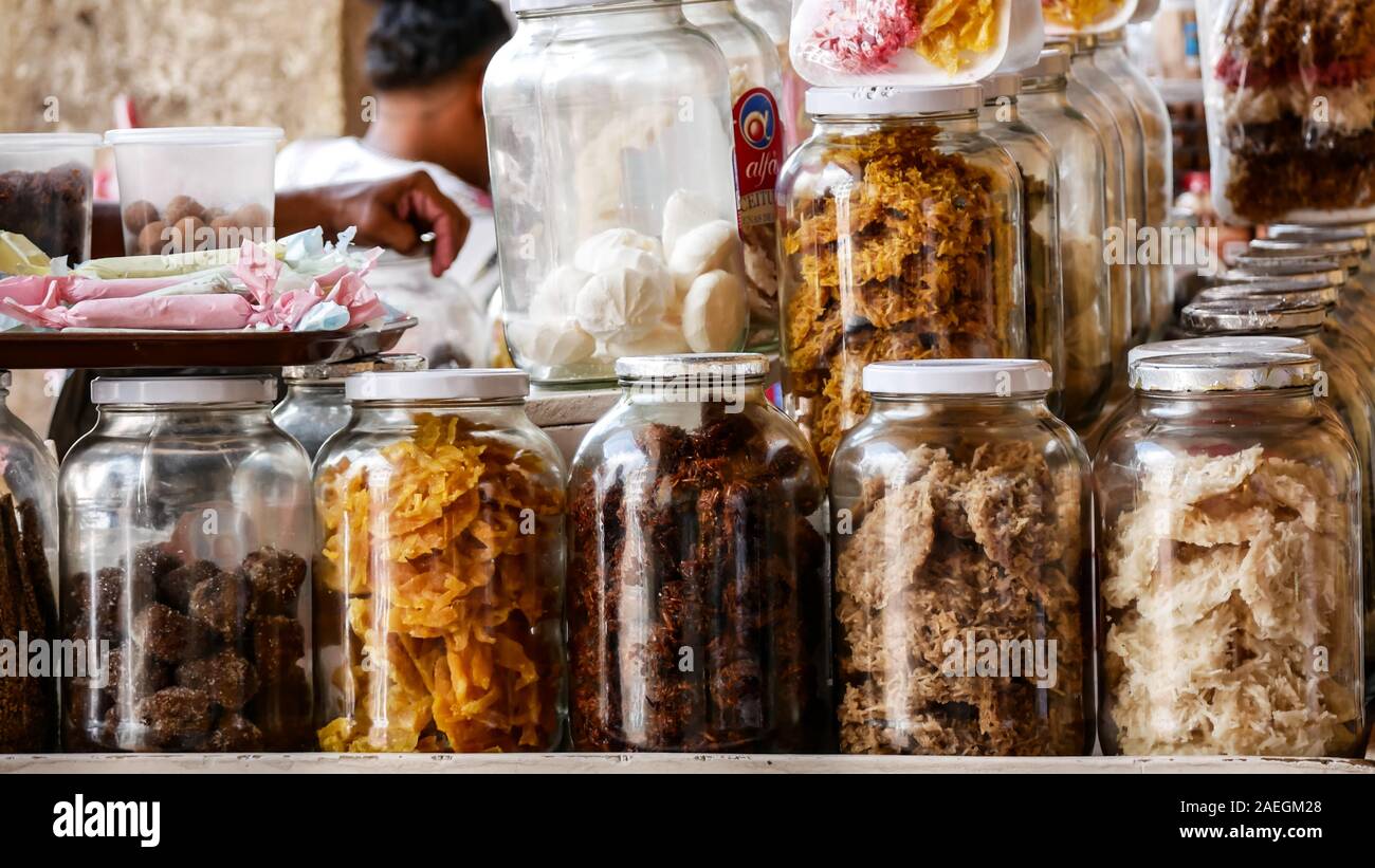 A traditional and popular dessert in Colombia made by coconut called