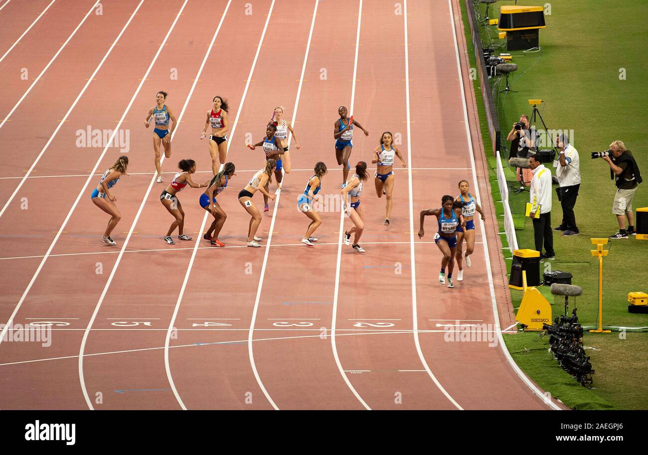 Feature, Relay, Change, Change Zone, Relay Change, Women's Run 4 x 400m