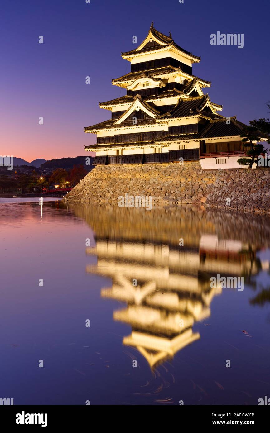 The Matsumoto Castle Matsumoto Jo 松本城 In The City Of Matsumoto Japan At Night Stock Photo Alamy The Matsumoto Castle Matsumoto Jo 松本城 In The City Of Matsumoto Japan At Night Stock Photo Alamy