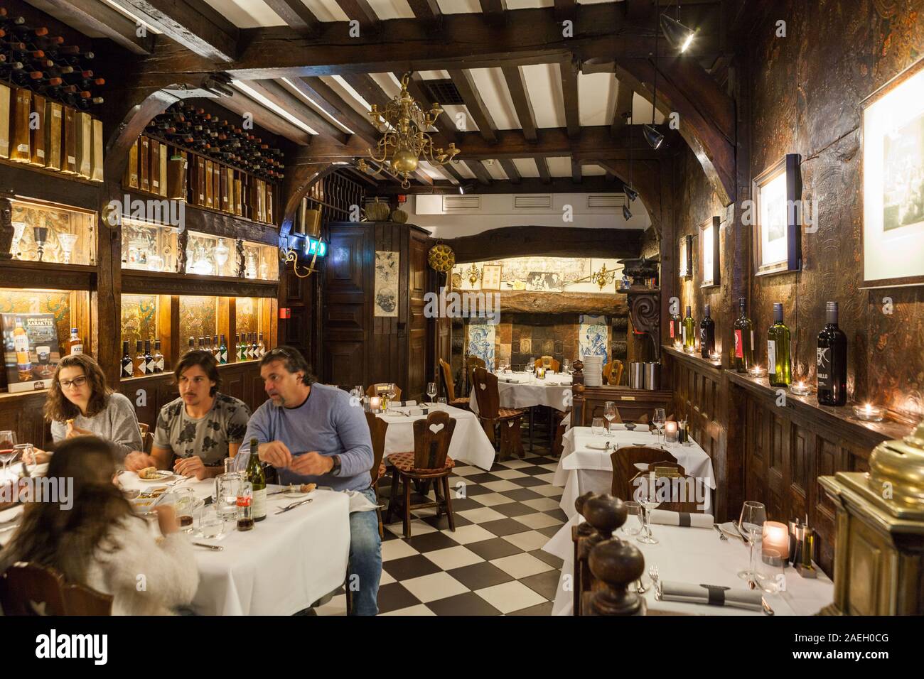 D'vijff vlieghen hires stock photography and images Alamy