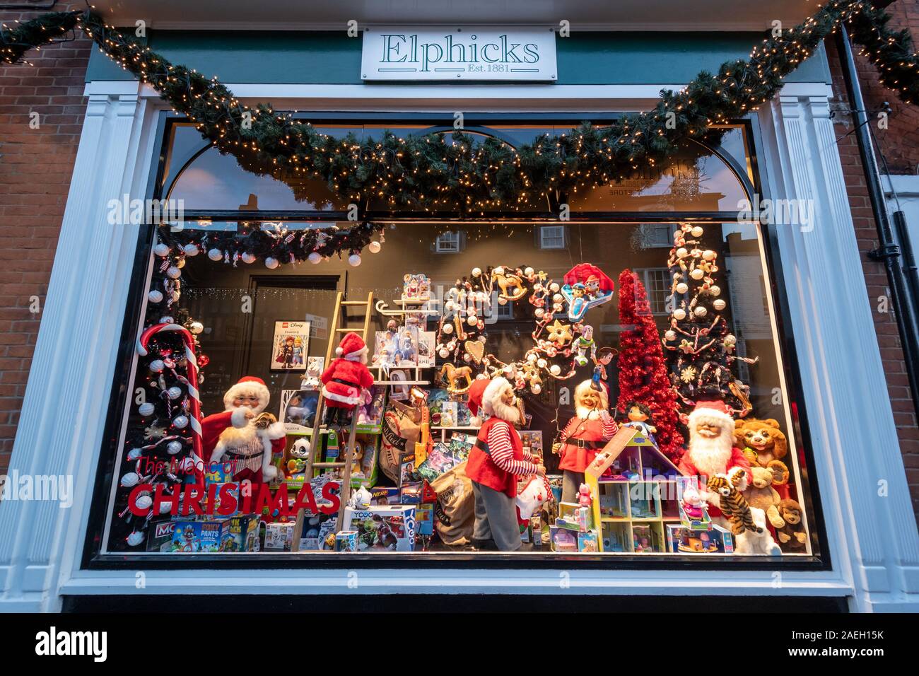 Elphicks department store in Farnham town centre - shop window Christmas display, Surrey, UK Stock Photo
