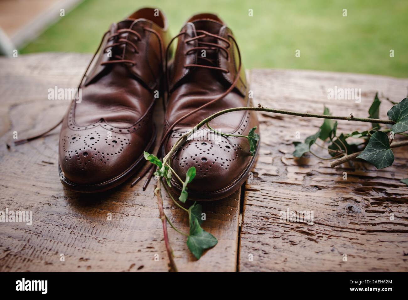 Men`s Accessories Outfits. Brown Formal Leather Shoes, Bow-tie and  Suspenders Prepared for Dressing Stock Photo - Image of pair, ceremony:  189267278