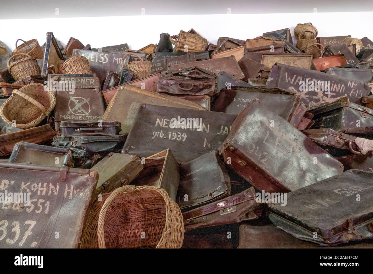 Luggage belonging to the prisoners now on show at Auschwitz I Concentration Camp Poland - Konzentrationslager Auschwitz. A former Polish army barracks Stock Photo