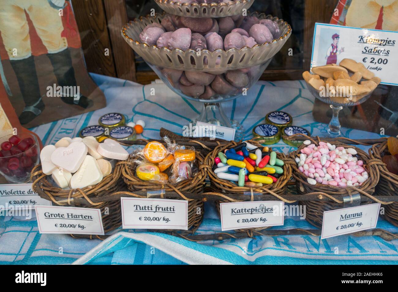 Belgian specialties and typical Ghent sweets in display window of sweet shop / candy store in the city Gent, East Flanders, Belgium Stock Photo
