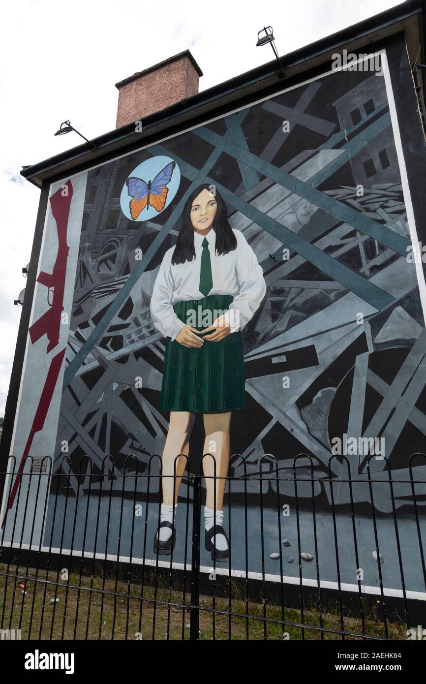Schoolgirl Free