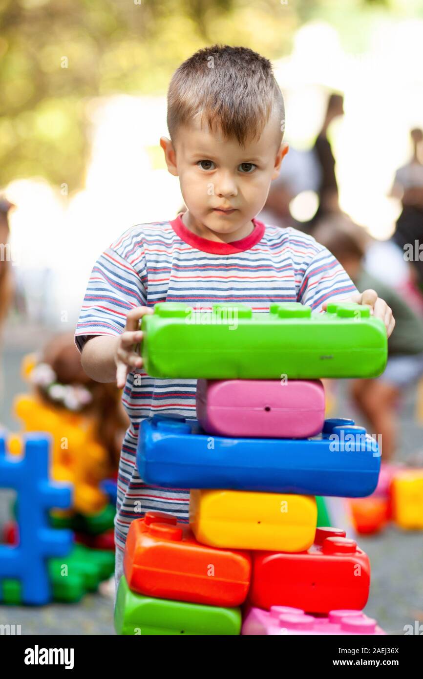 large plastic blocks toddlers
