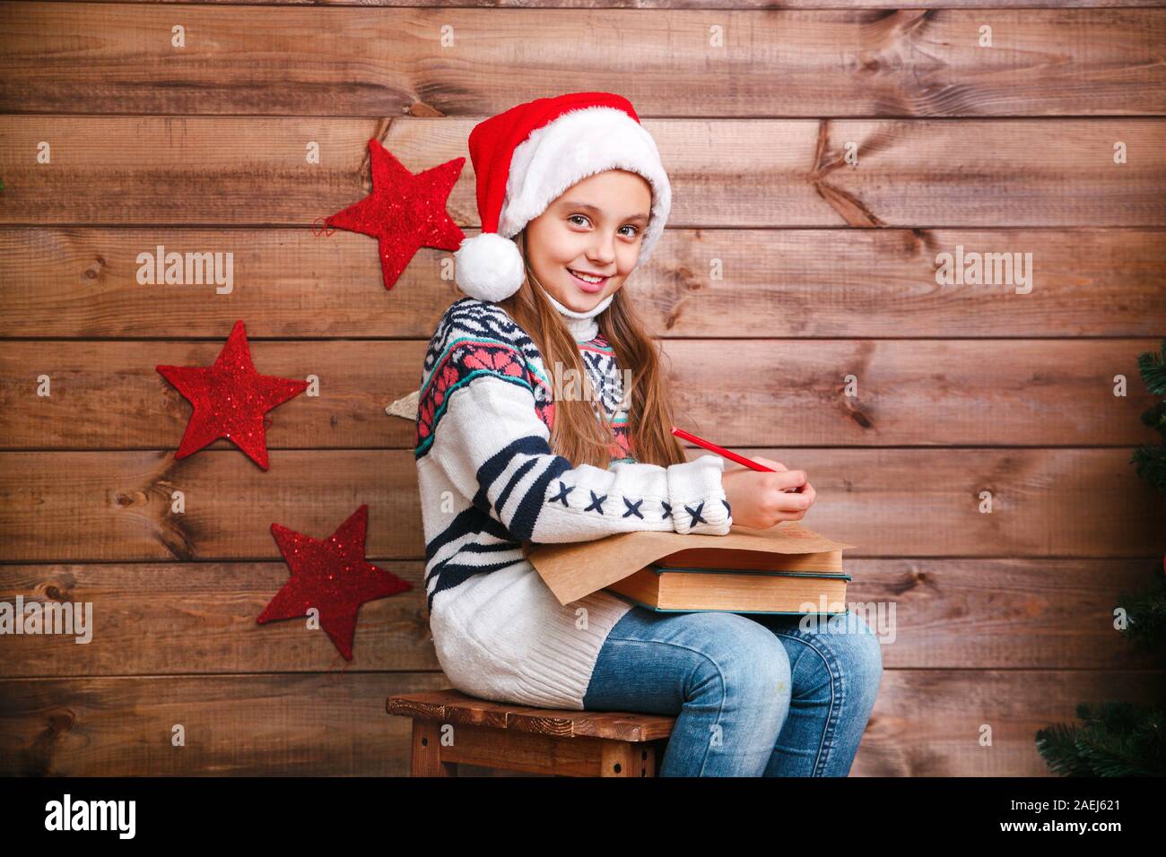 X mas girl child children hi-res stock photography and images - Alamy
