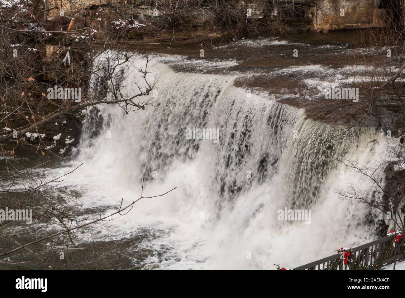 Chagrin Falls Ohio Stock Photo Alamy