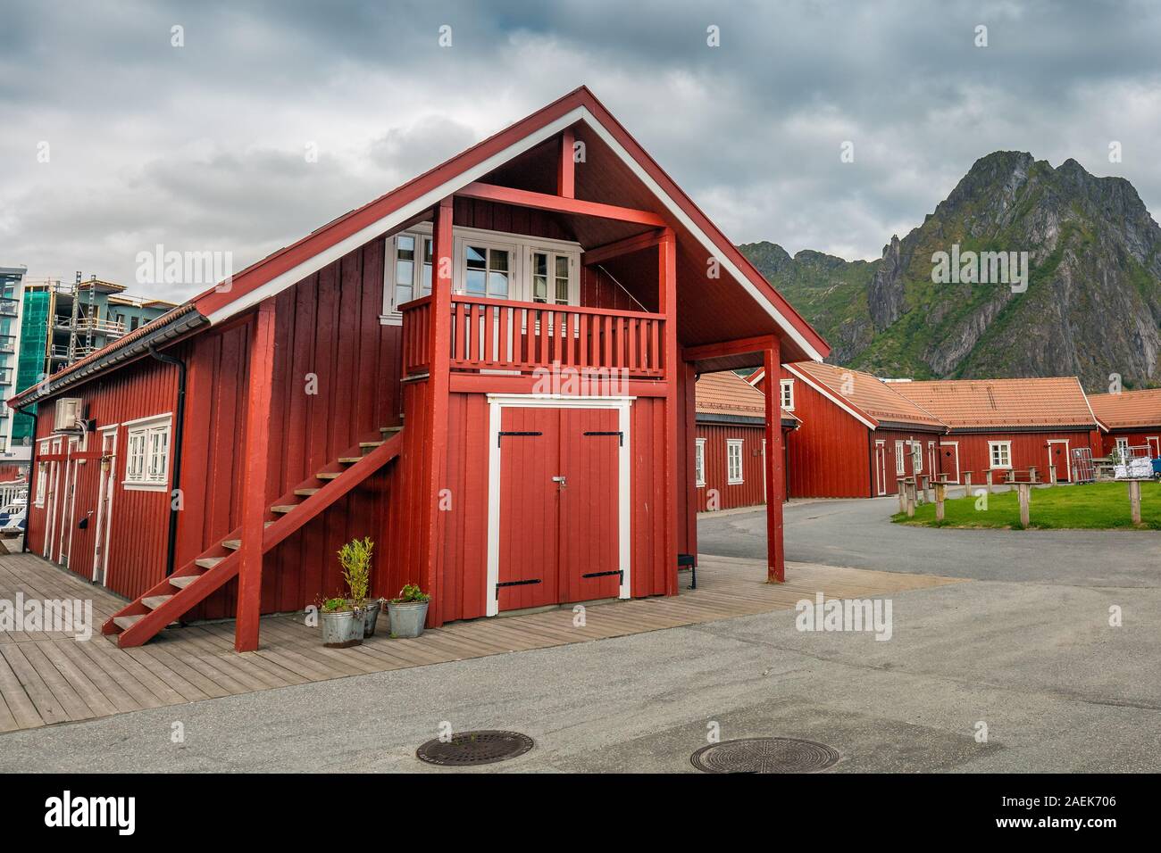 Red rorbu at Svolver is the administrative centre of Vagan Municipality in Nordland County, Norway. It is located on the island of Austvagoya in the L Stock Photo